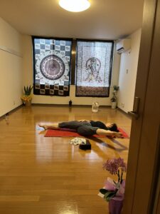 薬円台スタジオ・日曜日のアシュタンガヨガ✤新たな刺激を感じる・未知へ